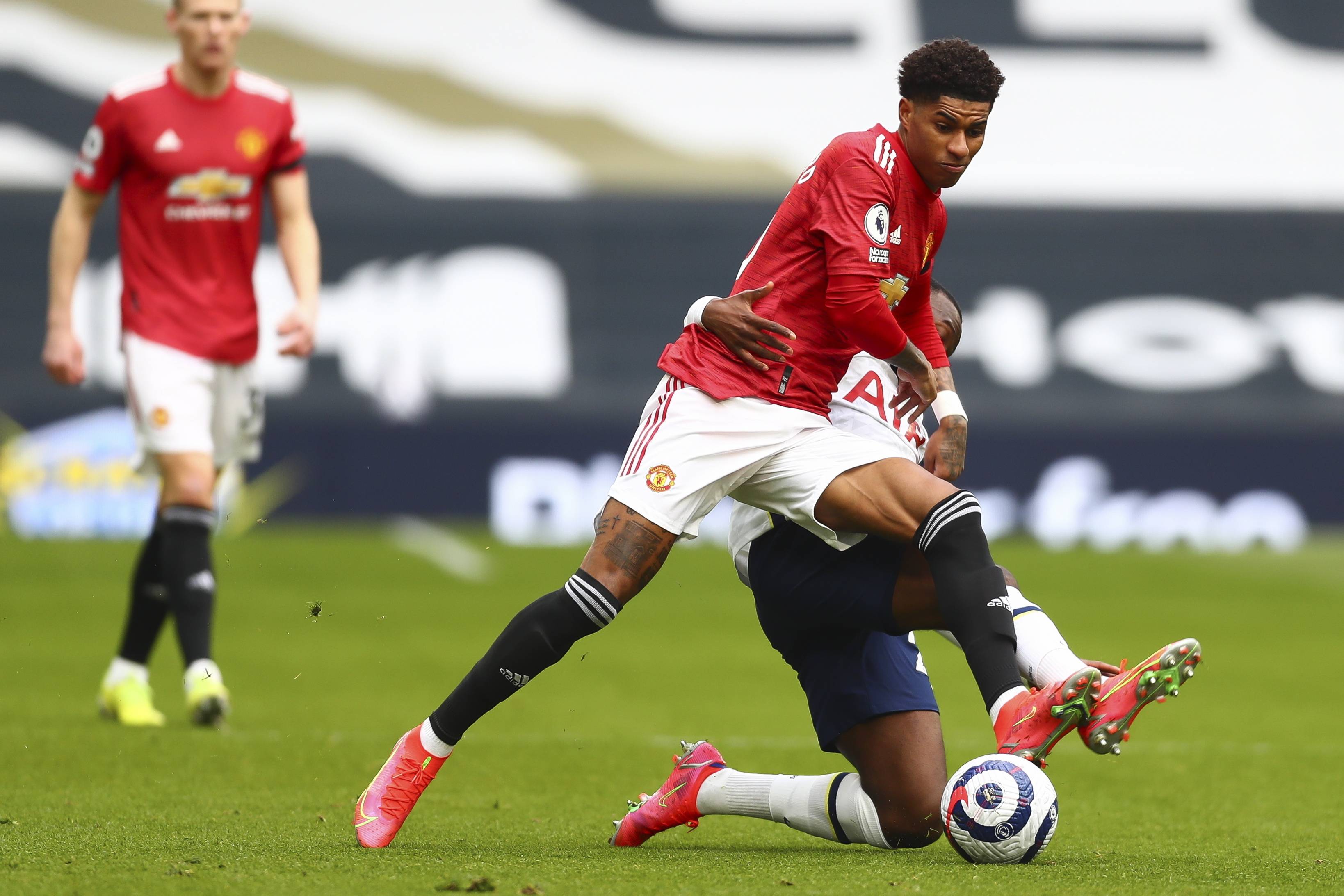 比单纯挑选 比单纯挑选